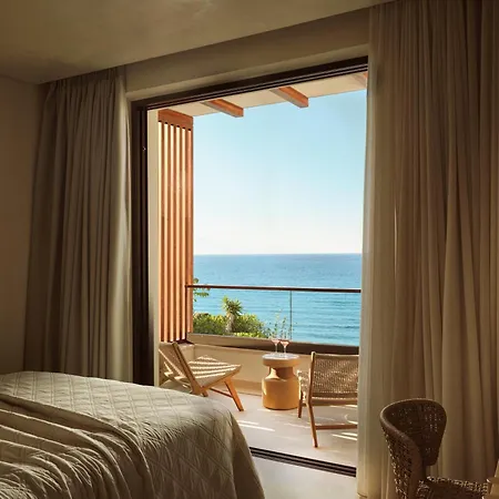 Villa Oriana, Beachfront Argassi