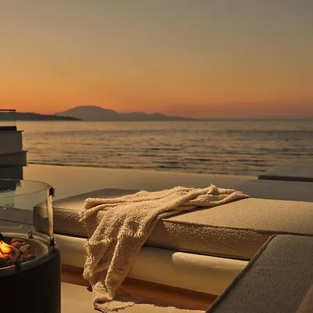 Oriana, Beachfront Villa Argassi