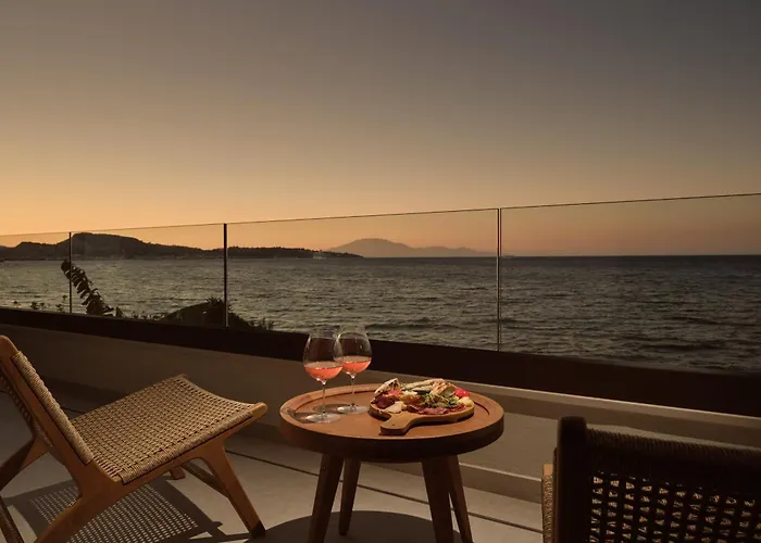 Oriana, Beachfront Willa Argassi