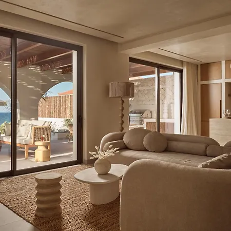 别墅 Oriana, Beachfront Villa, Few Steps From The Ionian Sea 阿凯松