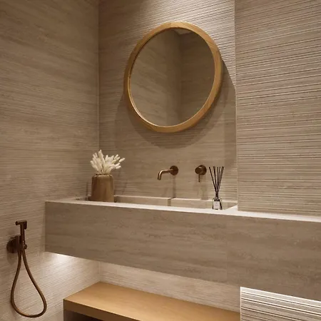 Oriana, Beachfront Villa